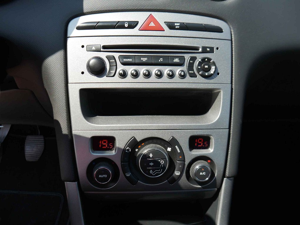 Peugeot 308 1.6HDi 