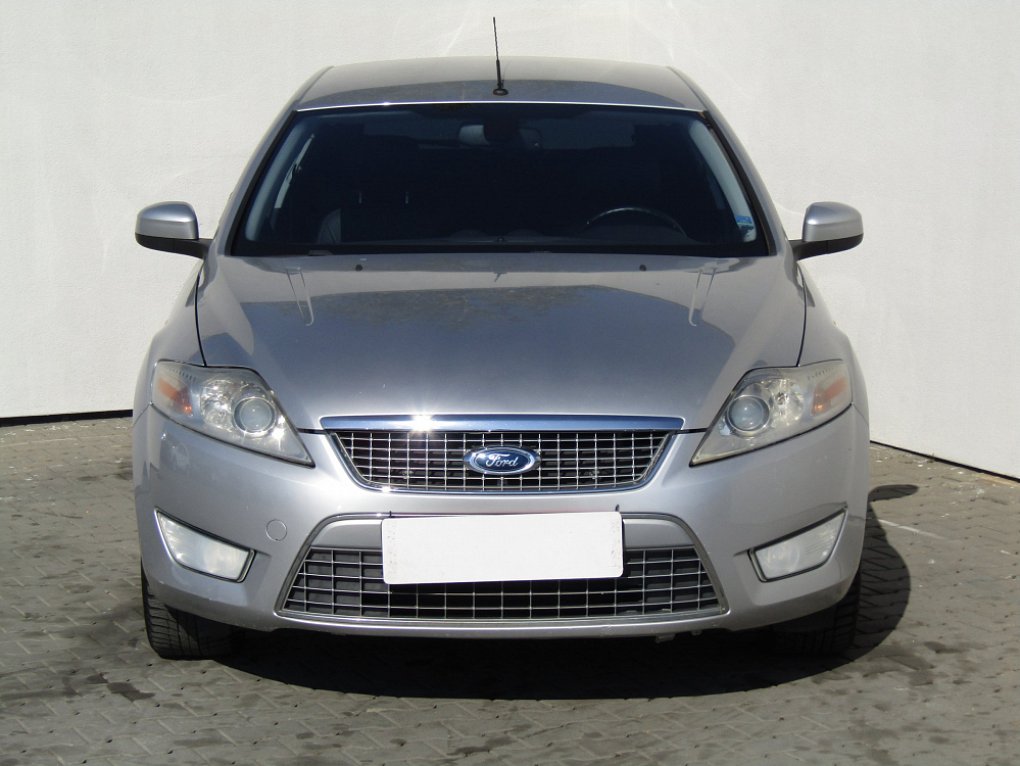 Ford Mondeo 1.8 TDCi 