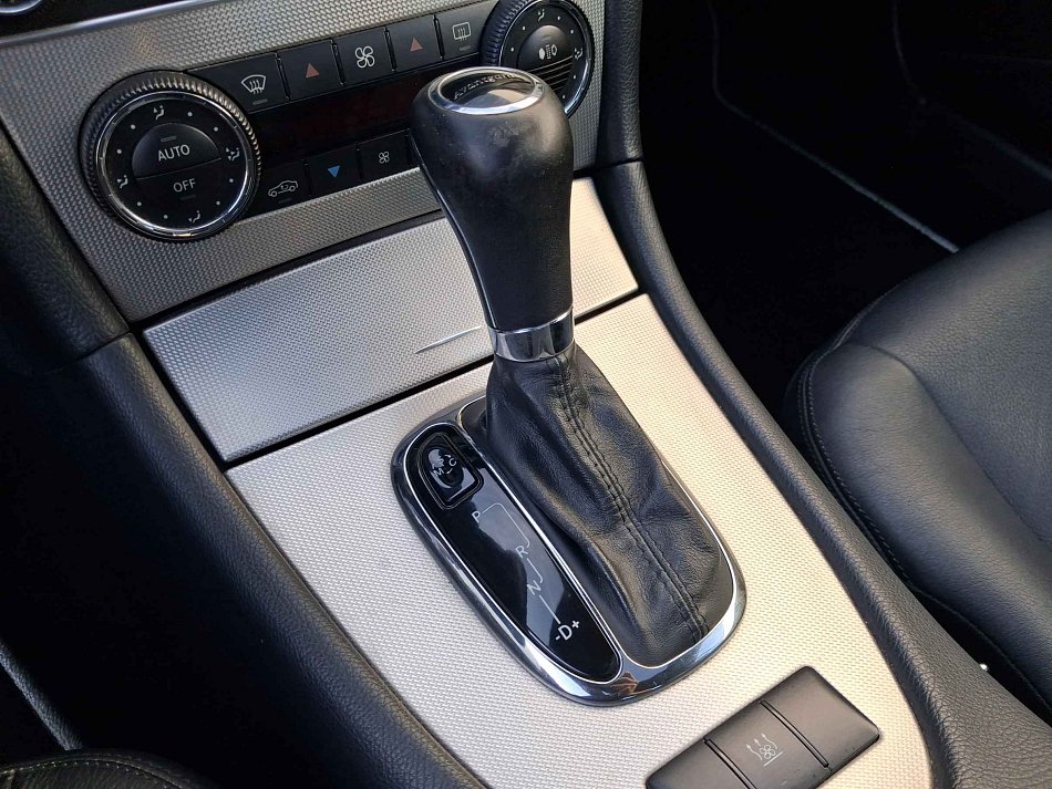 Mercedes-Benz CLK 3.5 V6 