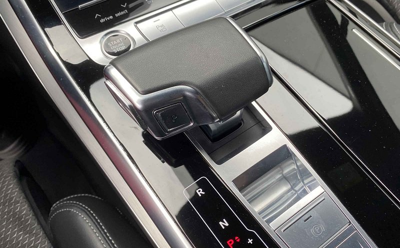 Audi Q7 3.0 TDi S-line
