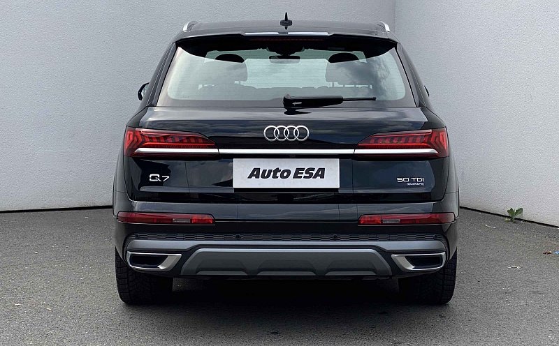 Audi Q7 3.0 TDi S-line
