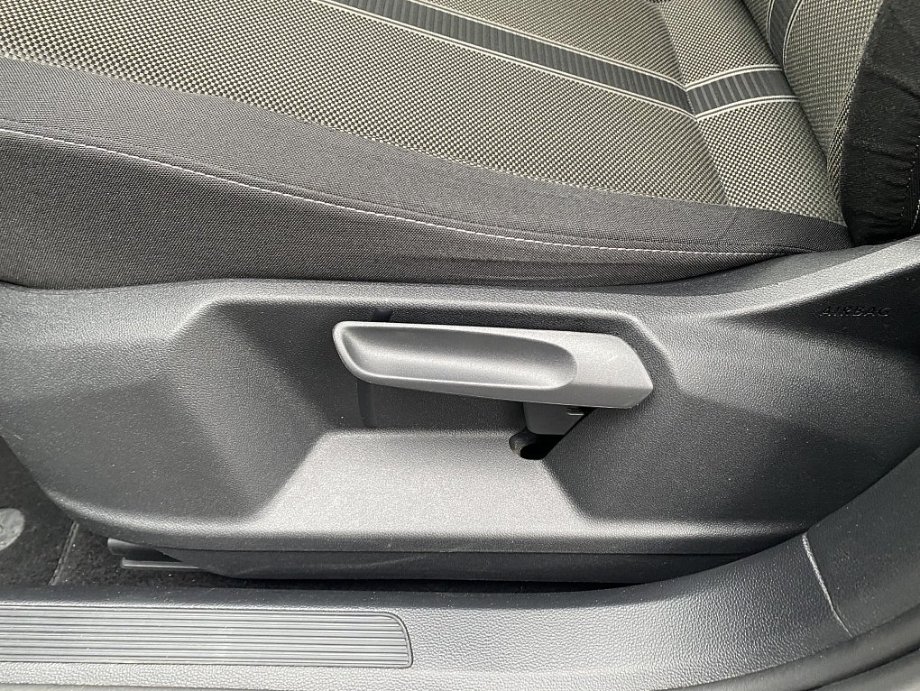 Volkswagen T-Roc 1.6 TDi Comfortline