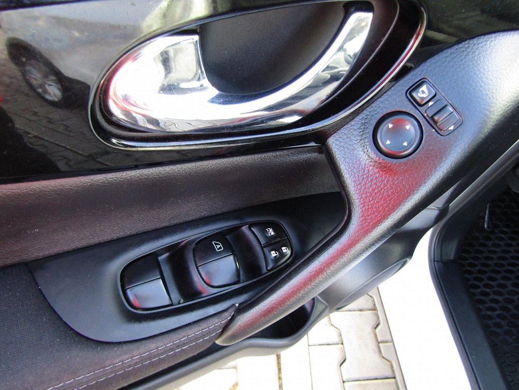 Nissan Qashqai 1.6 DCi 