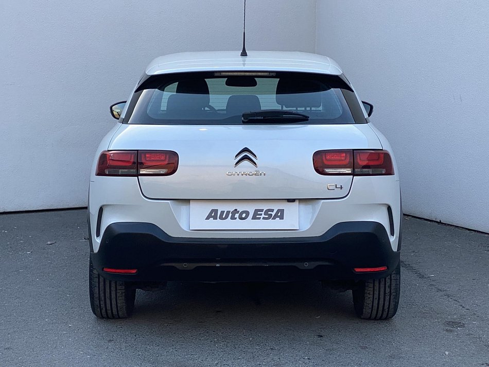 Citroën C4 Cactus 1.2PT Shine