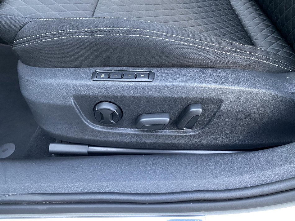 Škoda Superb III 1.8 TSi Style