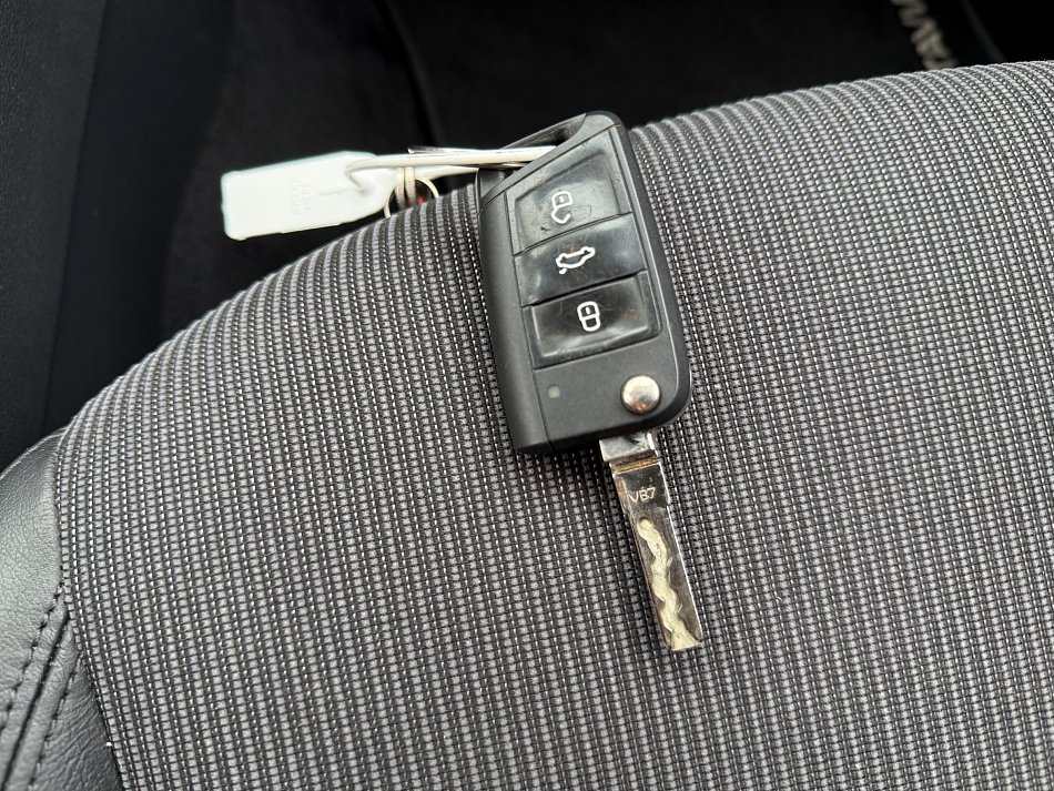 Škoda Octavia III 2.0 TDi 