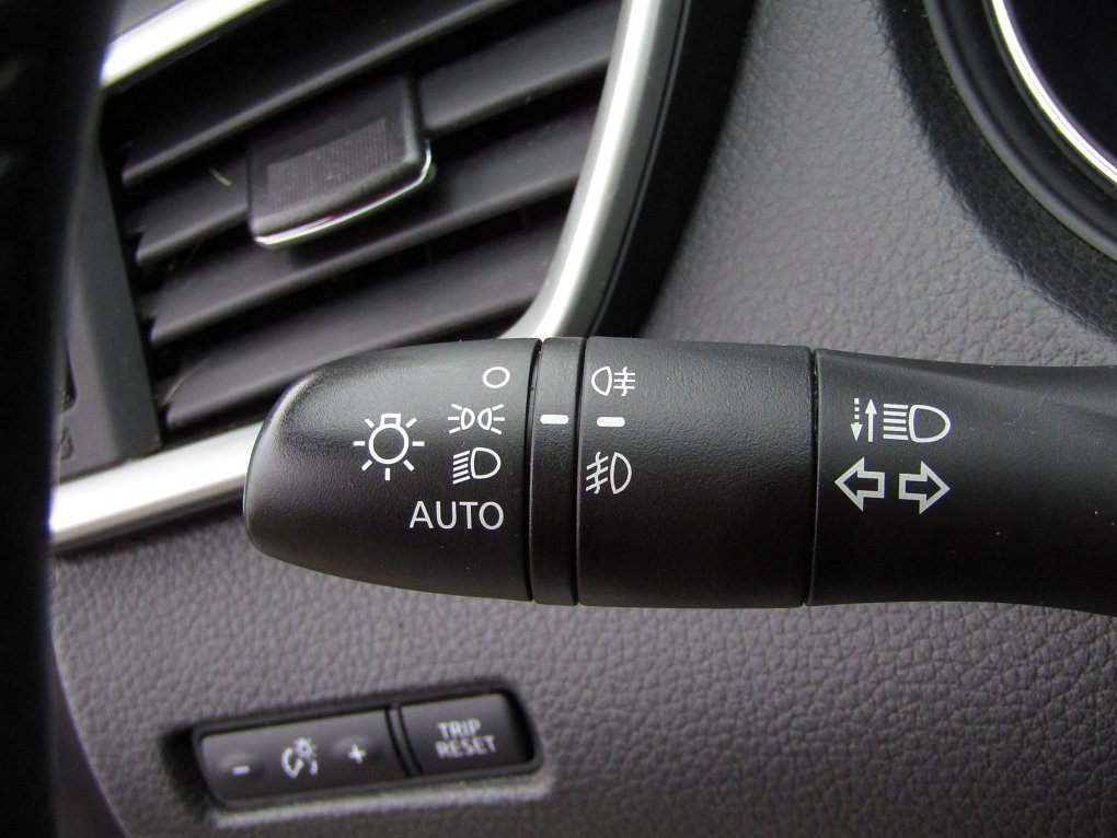 Nissan Qashqai 1.2 DiG-T N-Connecta 4X2