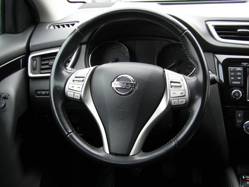 Nissan Qashqai 1.2 DiG-T N-Connecta 4X2