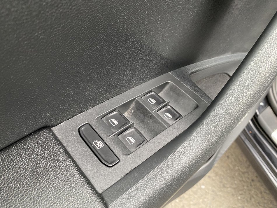 Škoda Octavia III 2.0 TDi RS