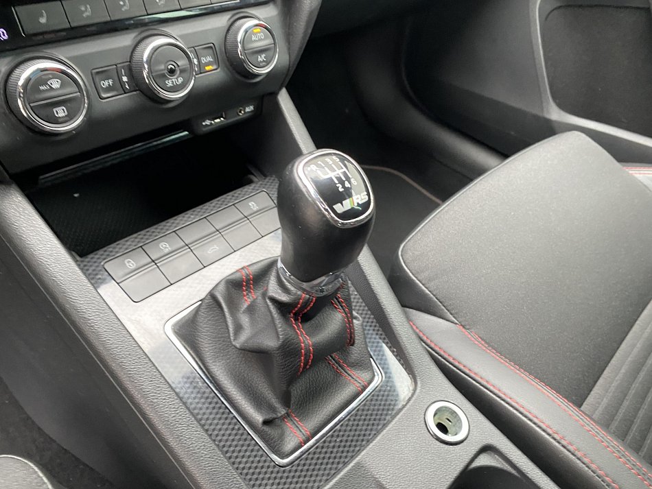 Škoda Octavia III 2.0 TDi RS