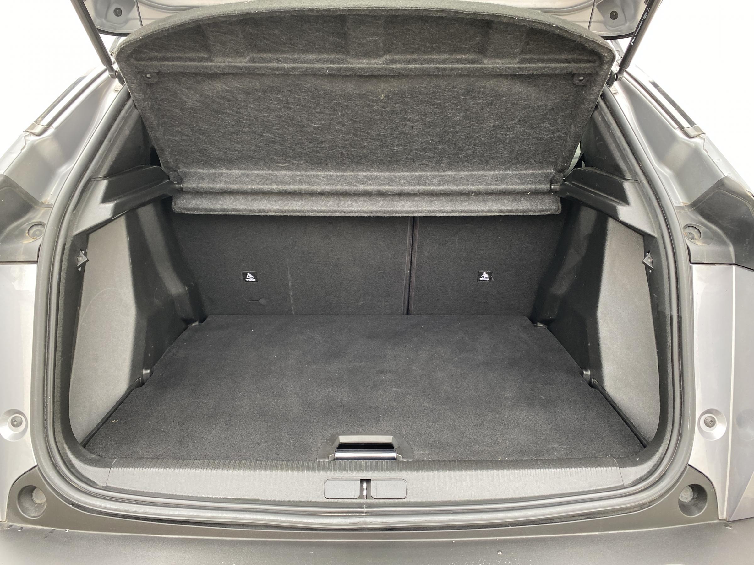 Peugeot 2008, 2022 - pohled č. 7