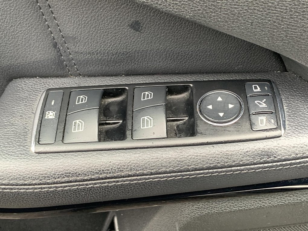 Mercedes-Benz Třída E 3.0 CDI 