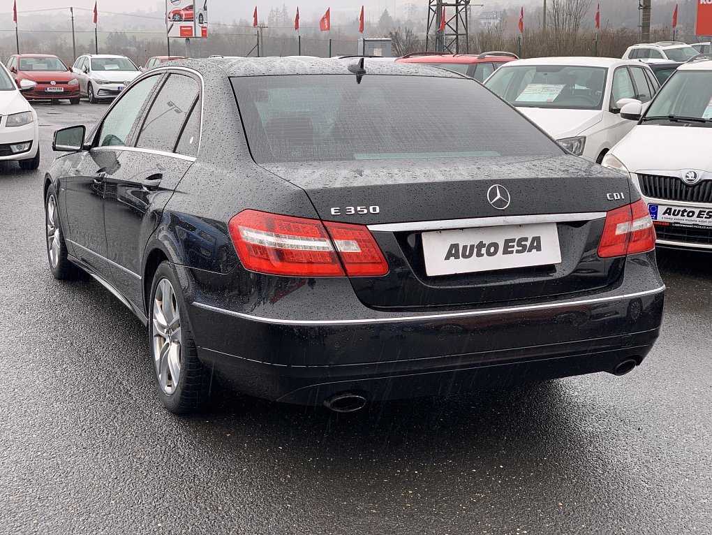Mercedes-Benz Třída E 3.0 CDI 