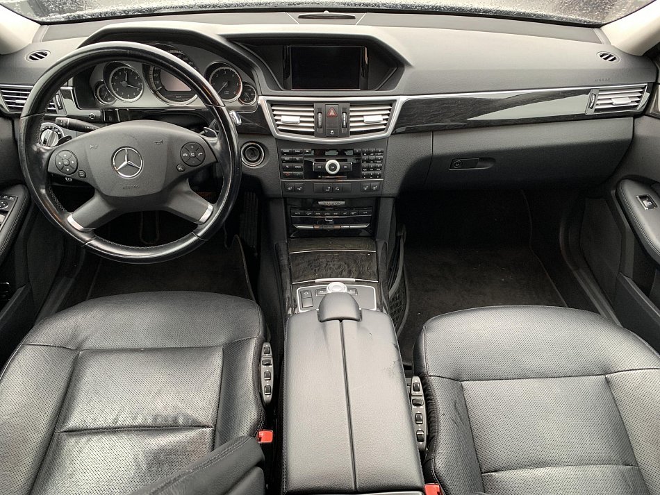 Mercedes-Benz Třída E 3.0 CDI 