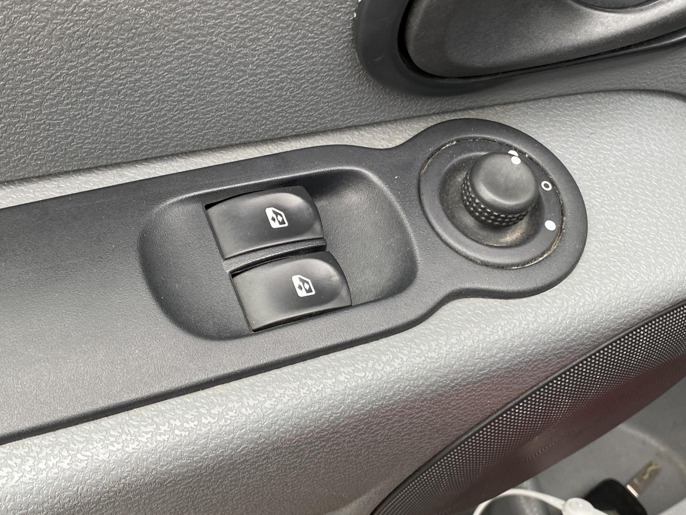 Renault Modus, 2008 - pohled č. 10