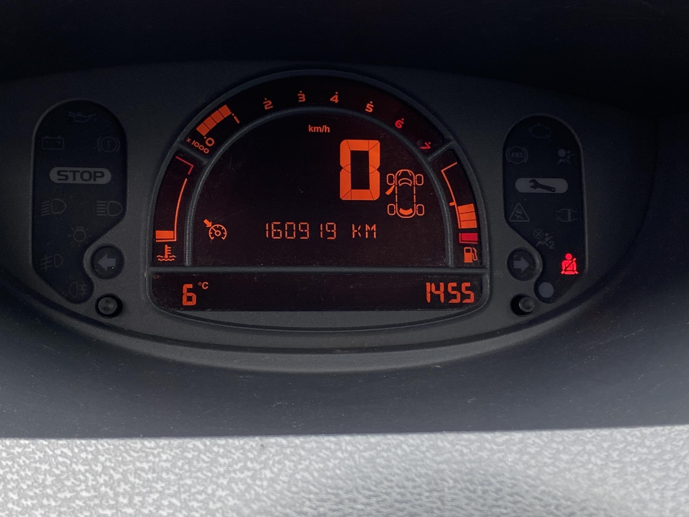 Renault Modus, 2008 - pohled č. 15