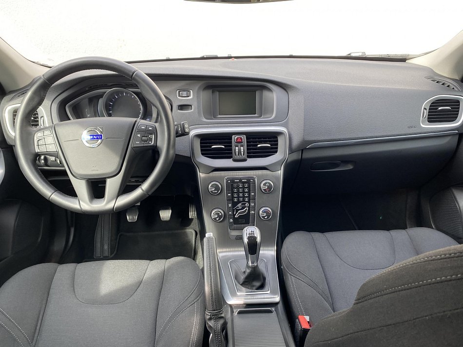 Volvo V40 2.0 i 