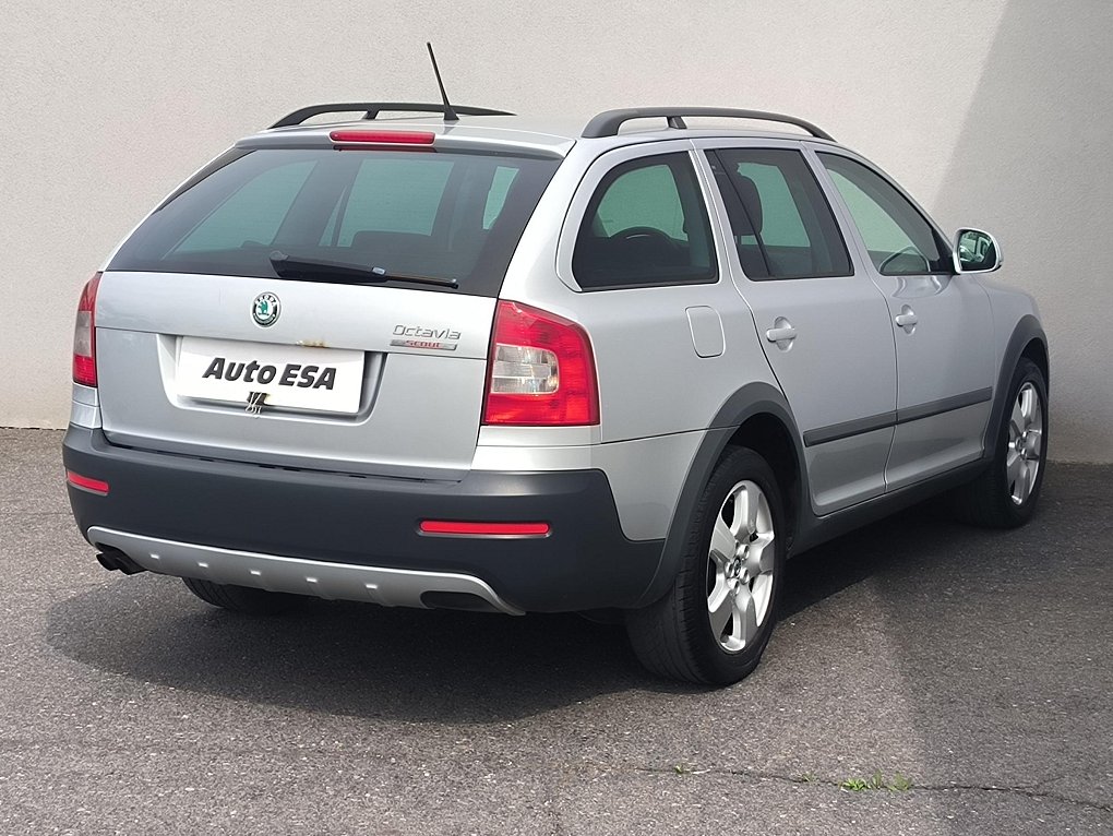 Škoda Octavia II 2.0 TDI  4x4
