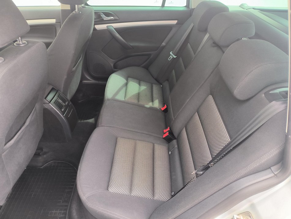 Škoda Octavia II 2.0 TDI  4x4