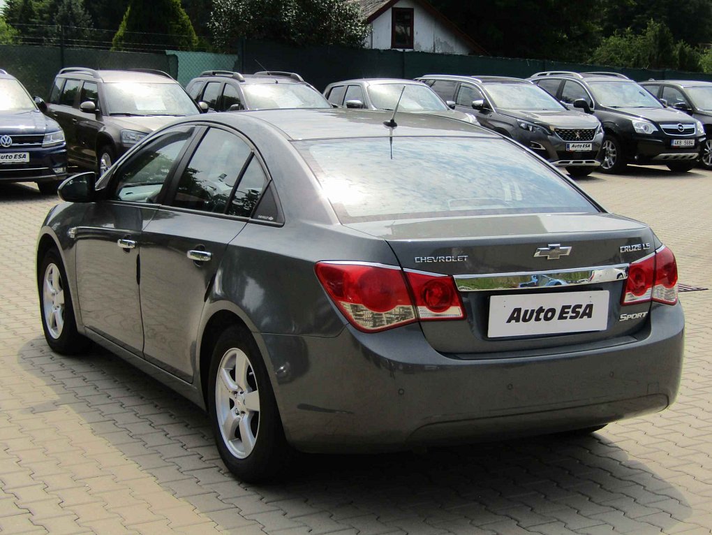 Chevrolet Cruze 1.6i 