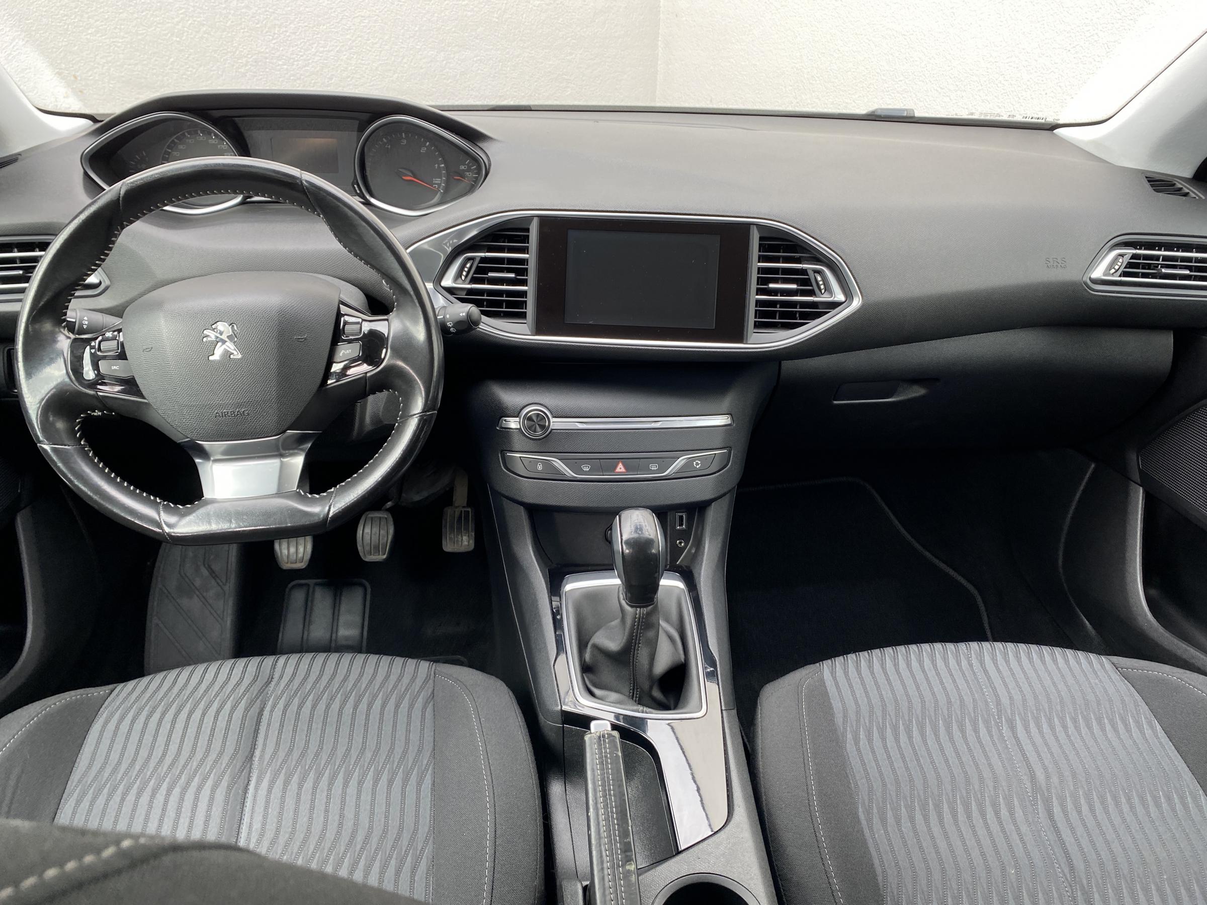 Peugeot 308, 2015 - pohled č. 8
