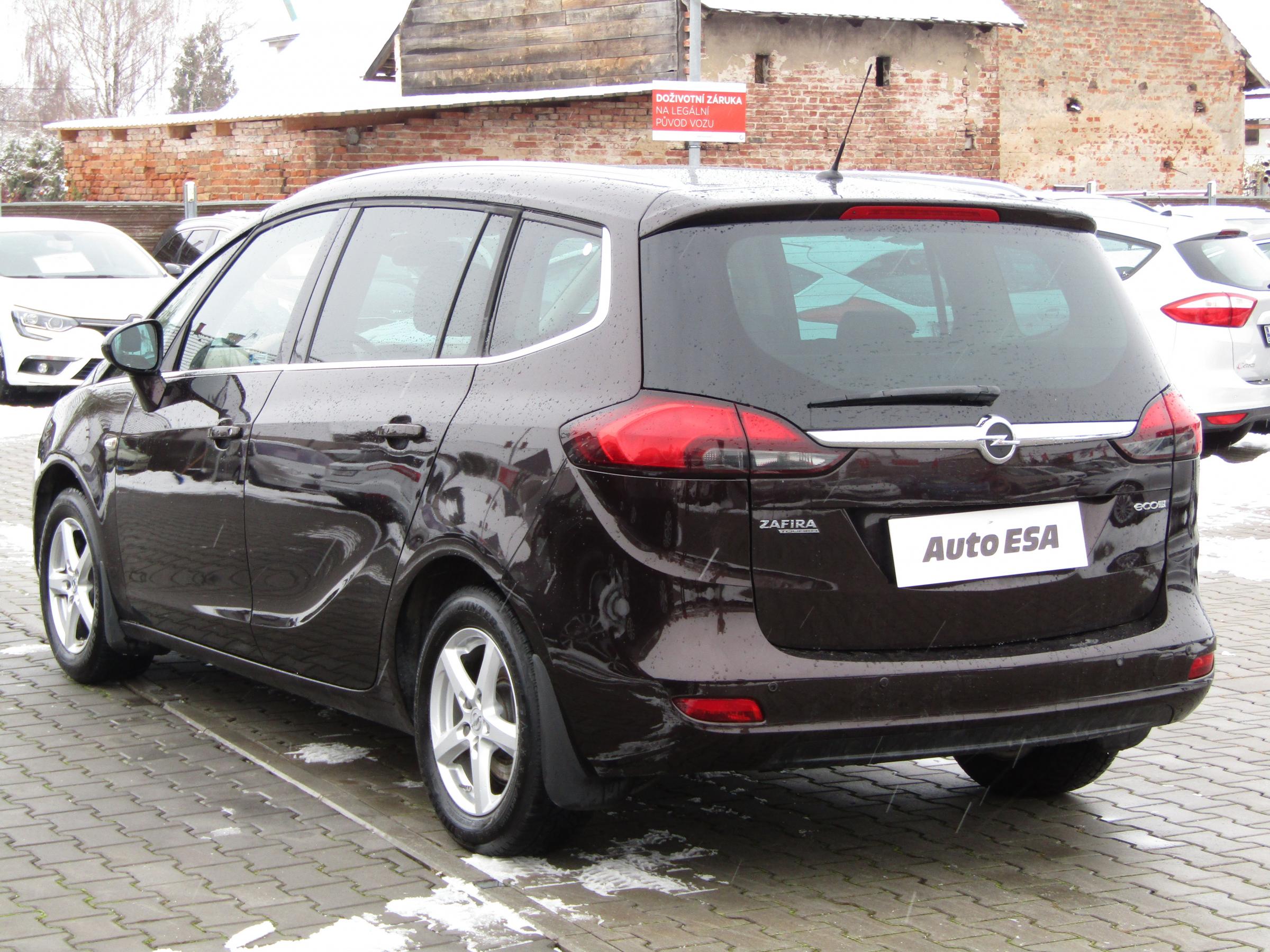 Opel Zafira, 2016 - pohled č. 6