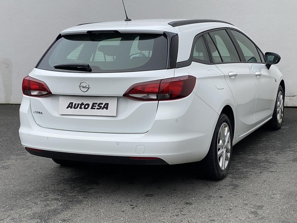 Opel Astra 1.5CDTi  Astra Sports Tourer