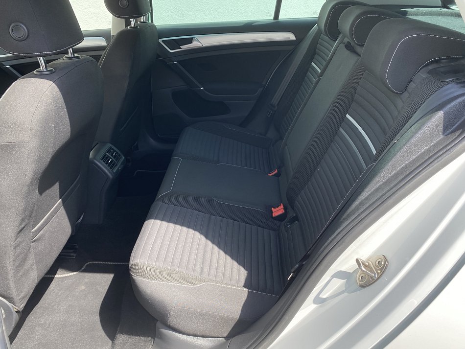 Volkswagen Golf 2.0 TDi CUP