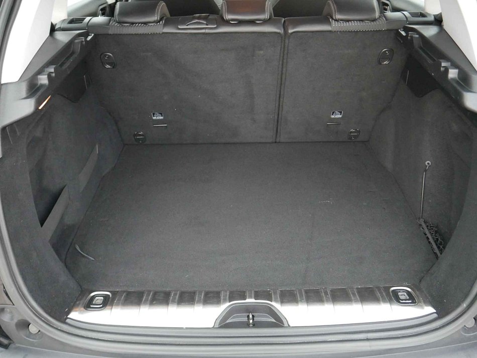 Peugeot 2008 1.2 PT 