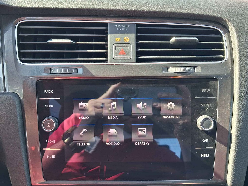 Volkswagen Golf 1.4 TSi 