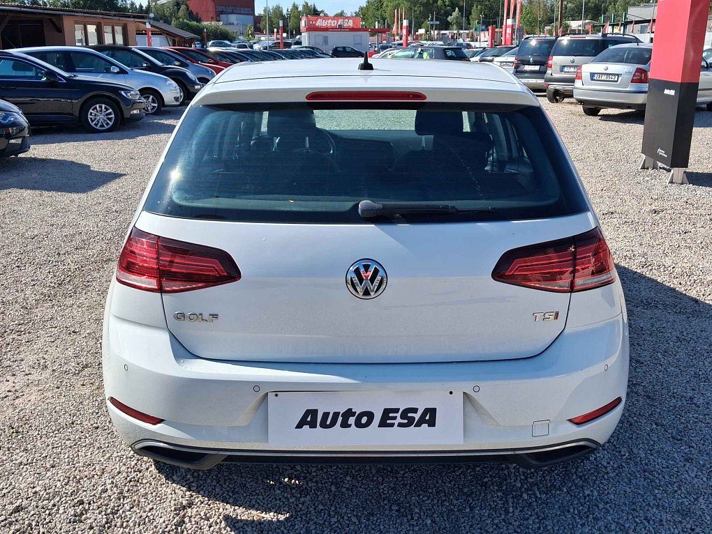 Volkswagen Golf 1.4 TSi 