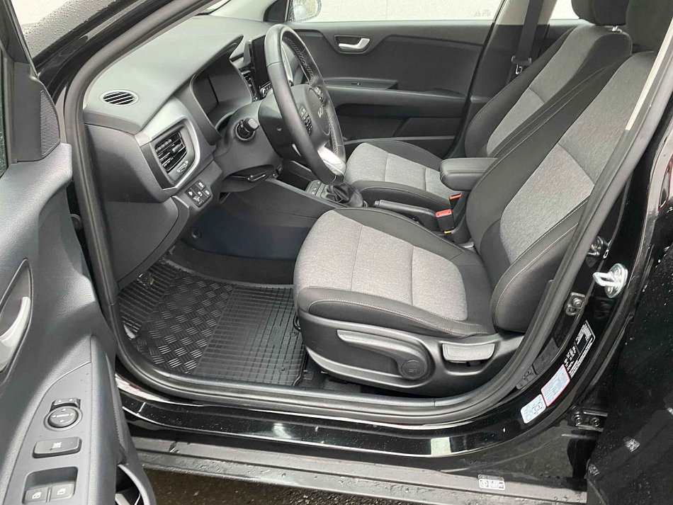 Kia Stonic 1.2i 