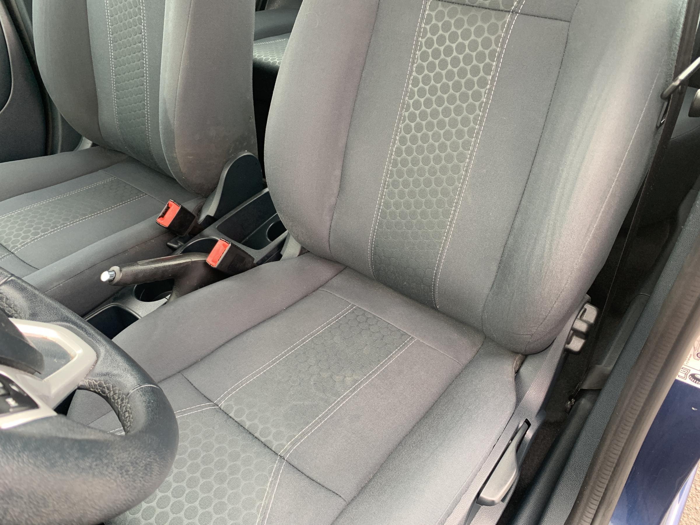 Ford Fiesta, 2012 - pohled č. 9