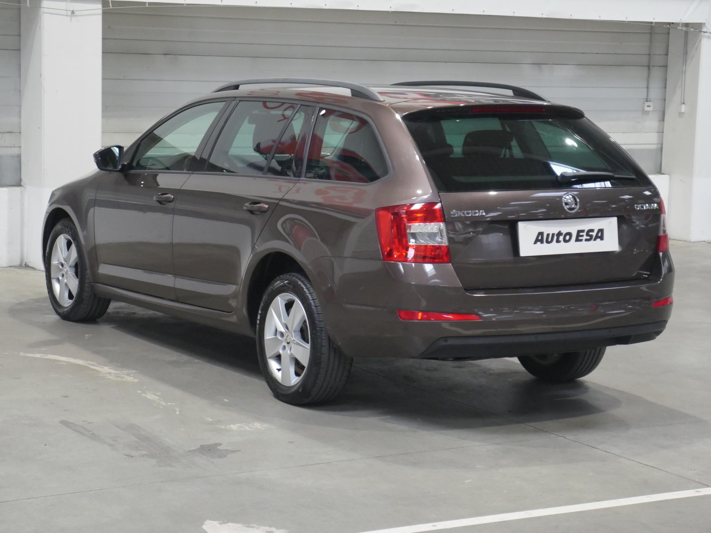 Škoda Octavia III, 2015 - pohled č. 6