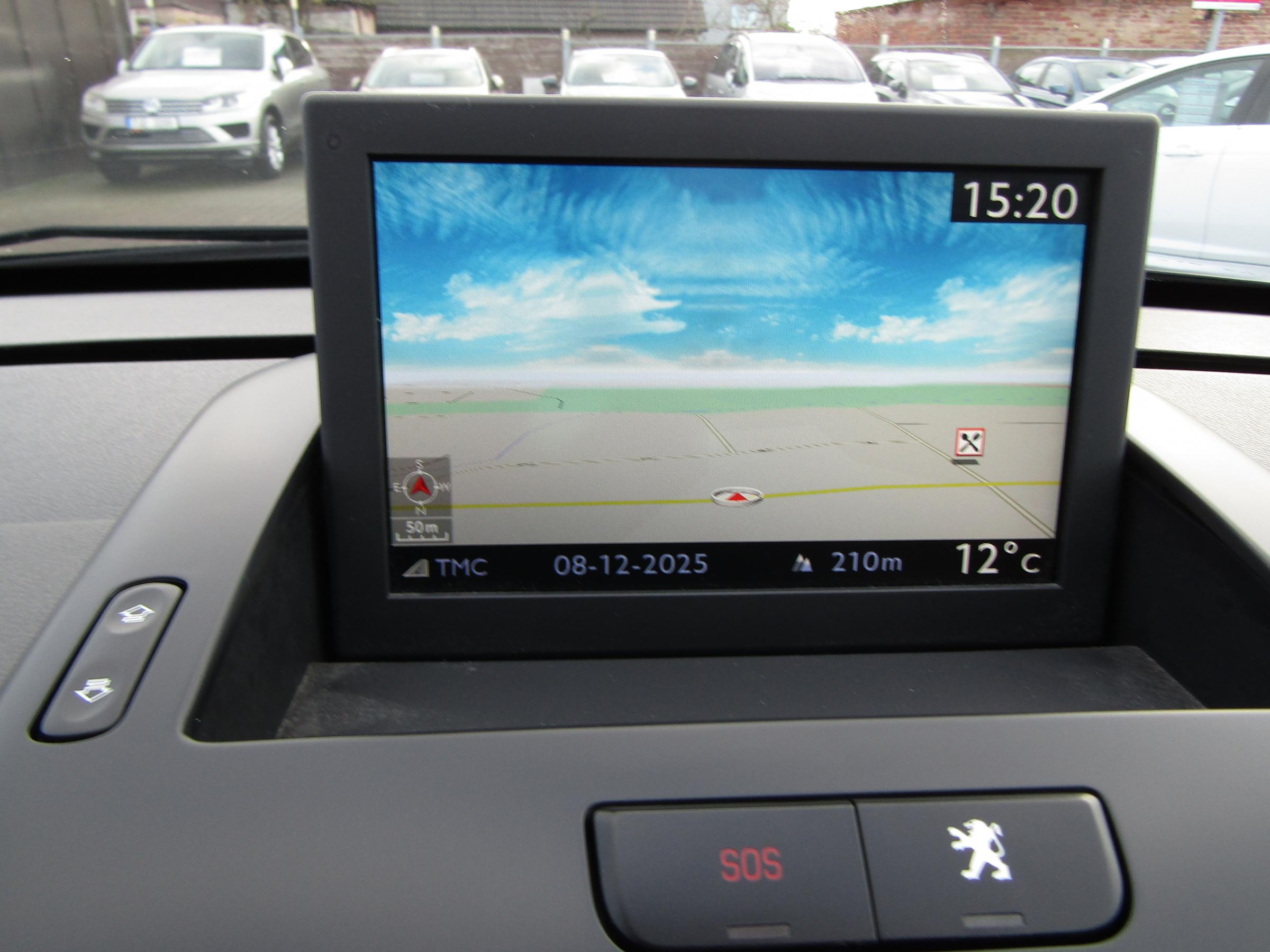 Peugeot 3008, 2013 - pohled č. 15