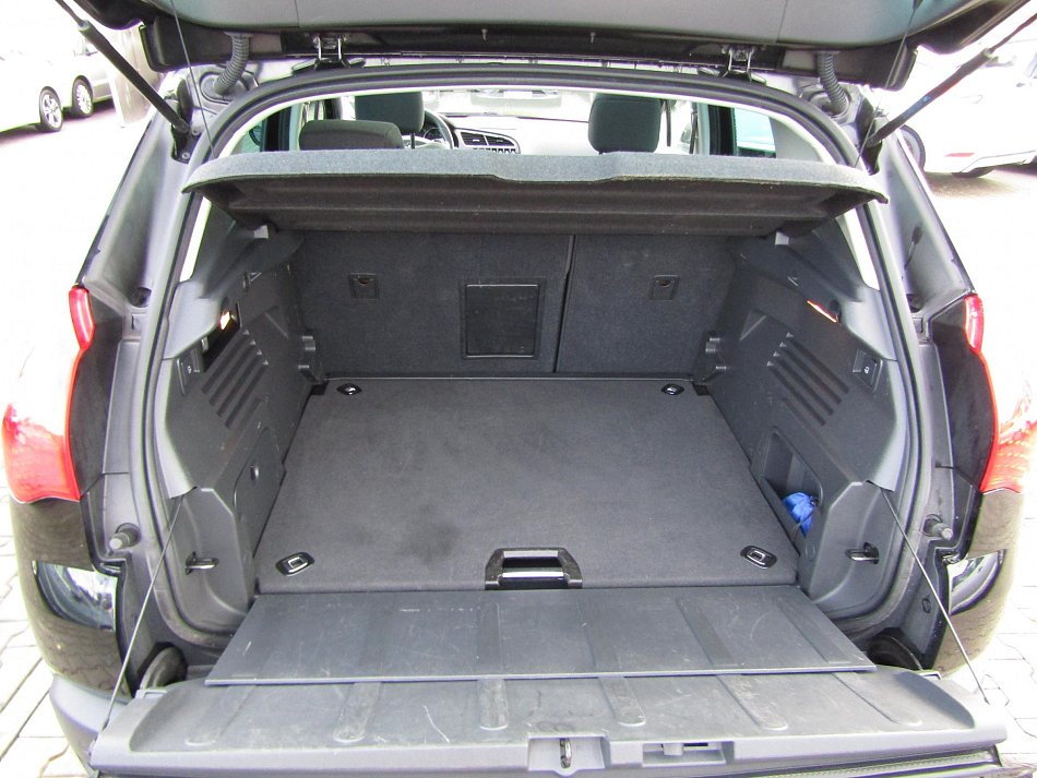 Peugeot 3008 1.6 HDI Allure