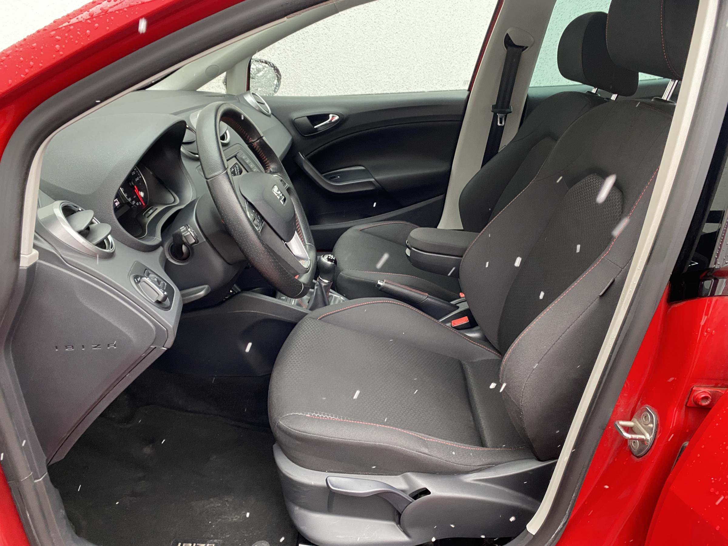 Seat Ibiza, 2015 - pohled č. 9