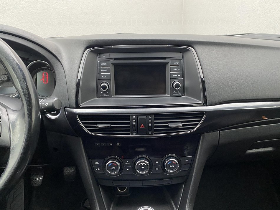 Mazda 6 2.0i 