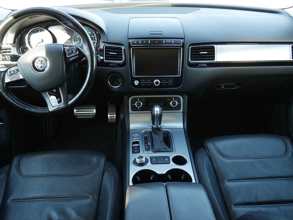 Volkswagen Touareg 3.0 TDi R-Line 4Motion