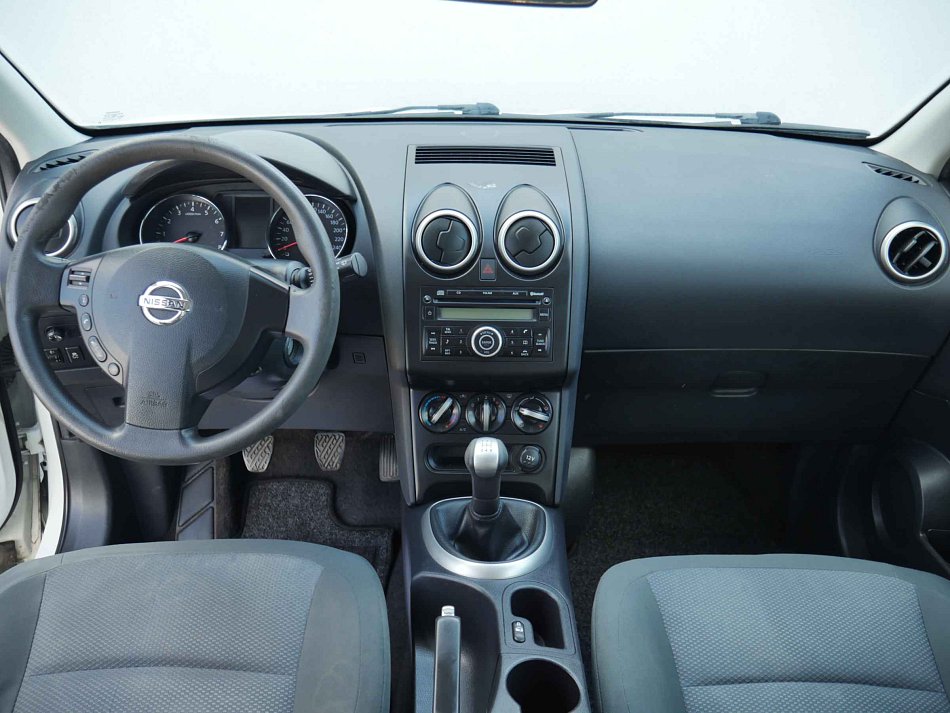 Nissan Qashqai 1.6 