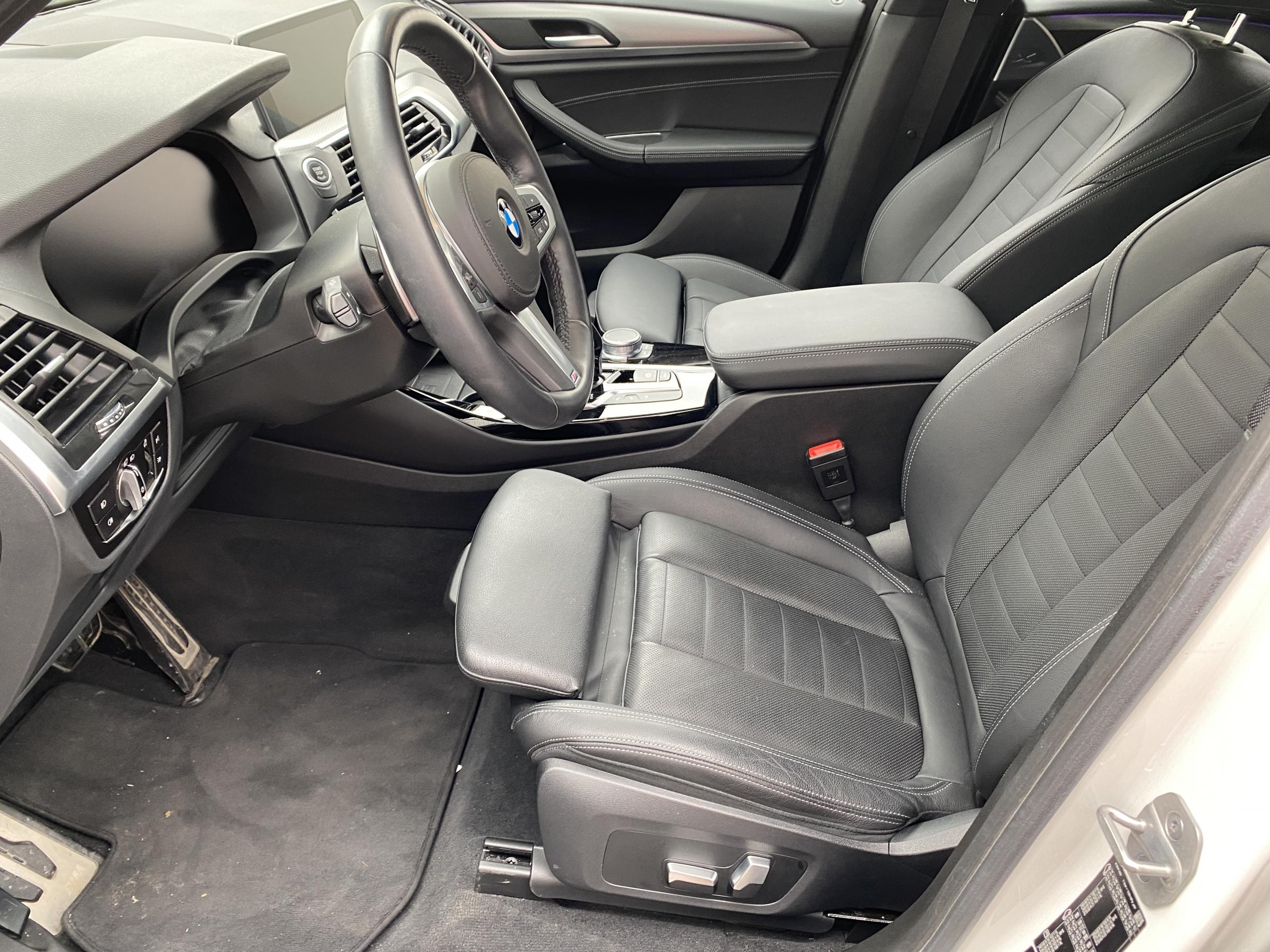 BMW X3, 2021 - pohled č. 16