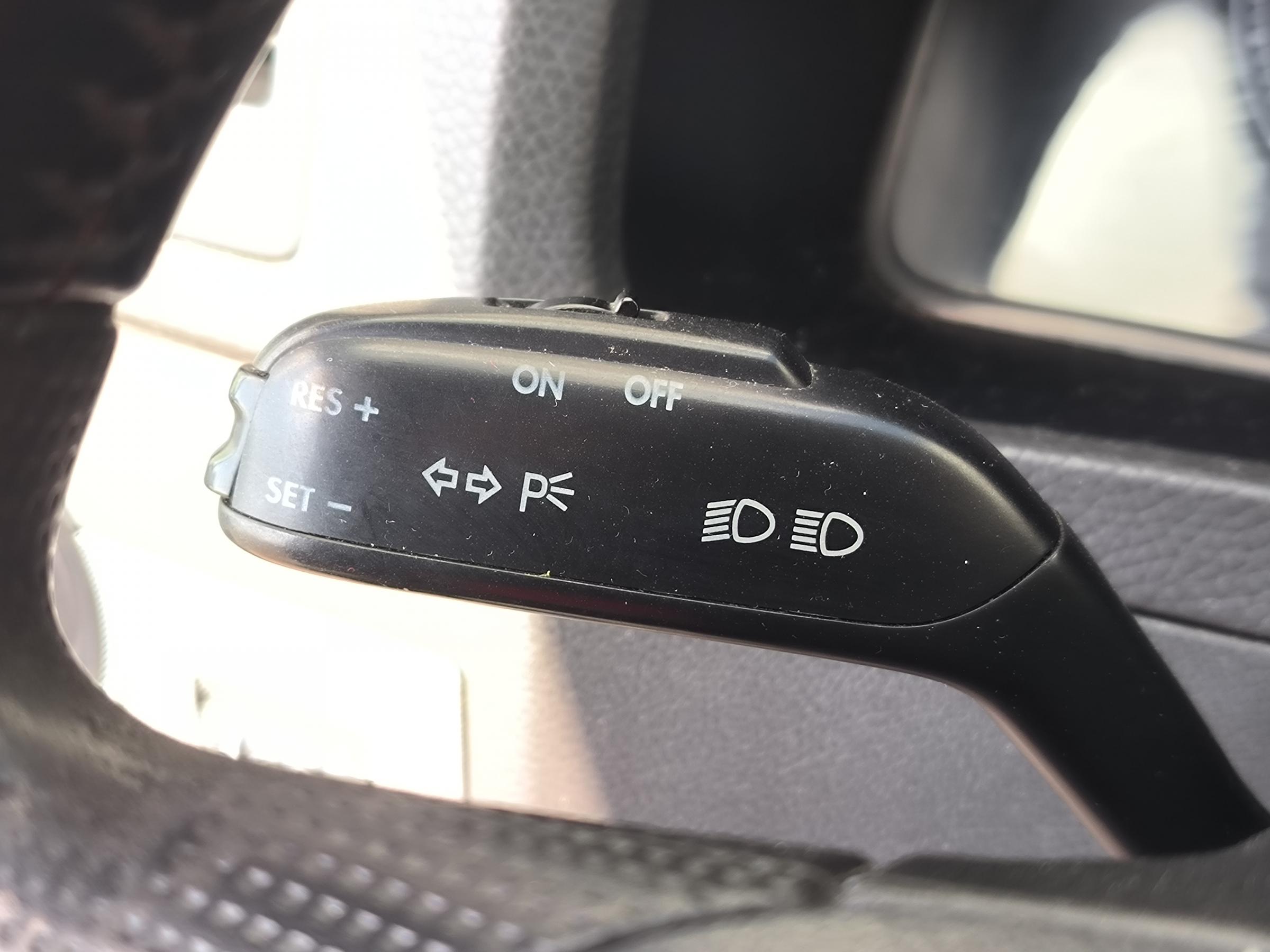 Volkswagen Multivan, 2003 - pohled č. 15