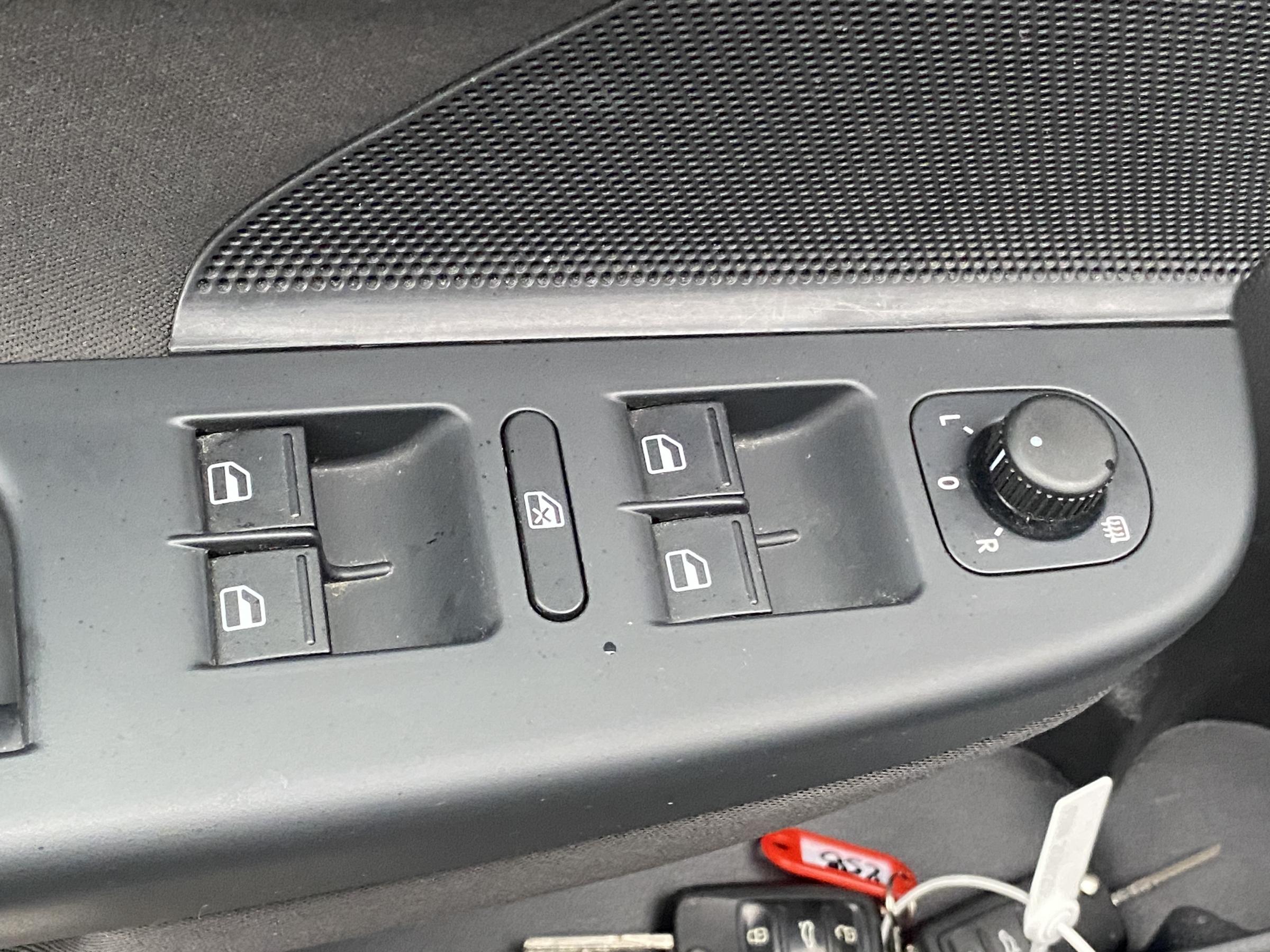 Volkswagen Golf, 2011 - pohled č. 11