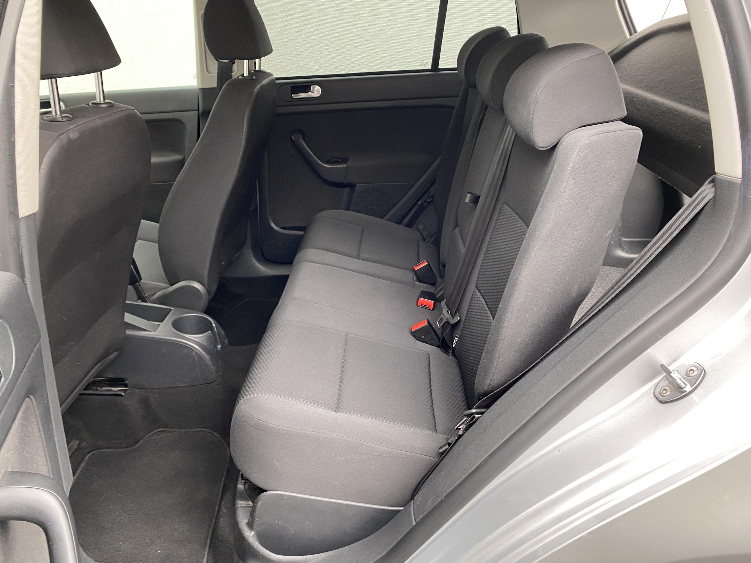 Volkswagen Golf Plus, 2012 - pohled č. 10