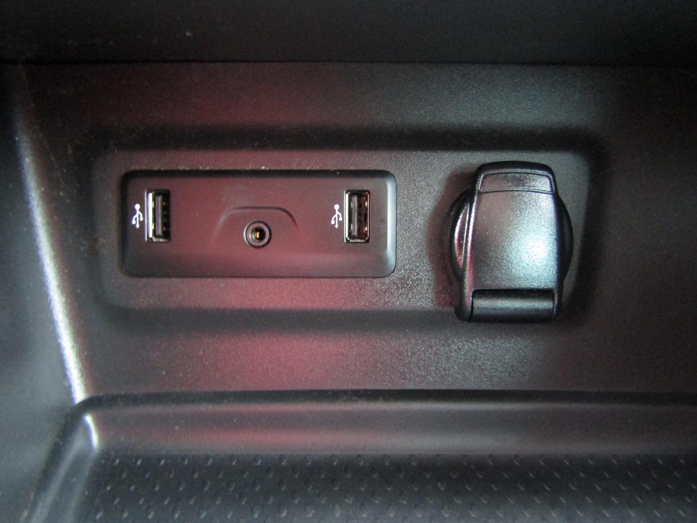 Renault Mégane, 2019 - pohled č. 17