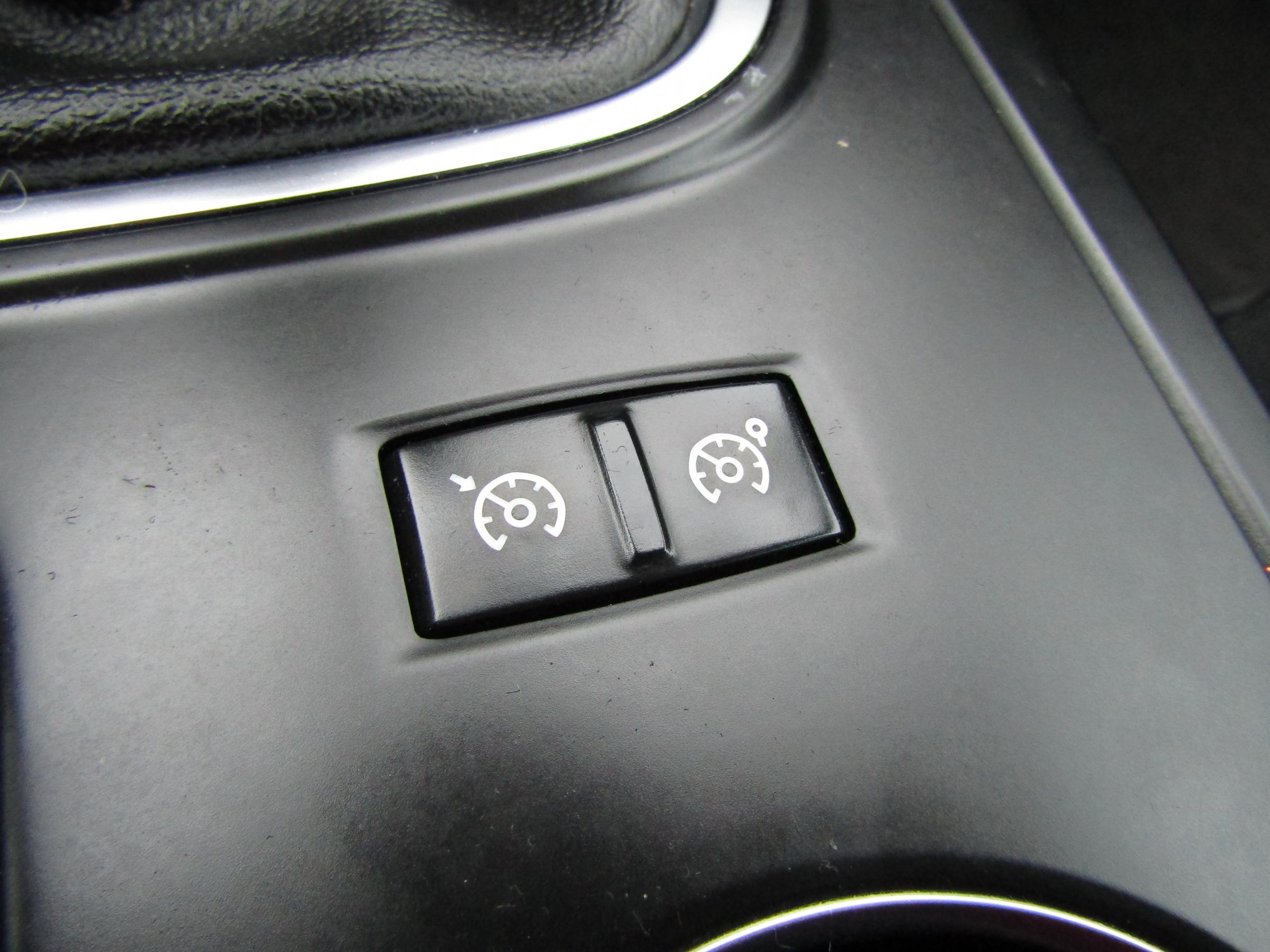 Renault Mégane, 2019 - pohled č. 18