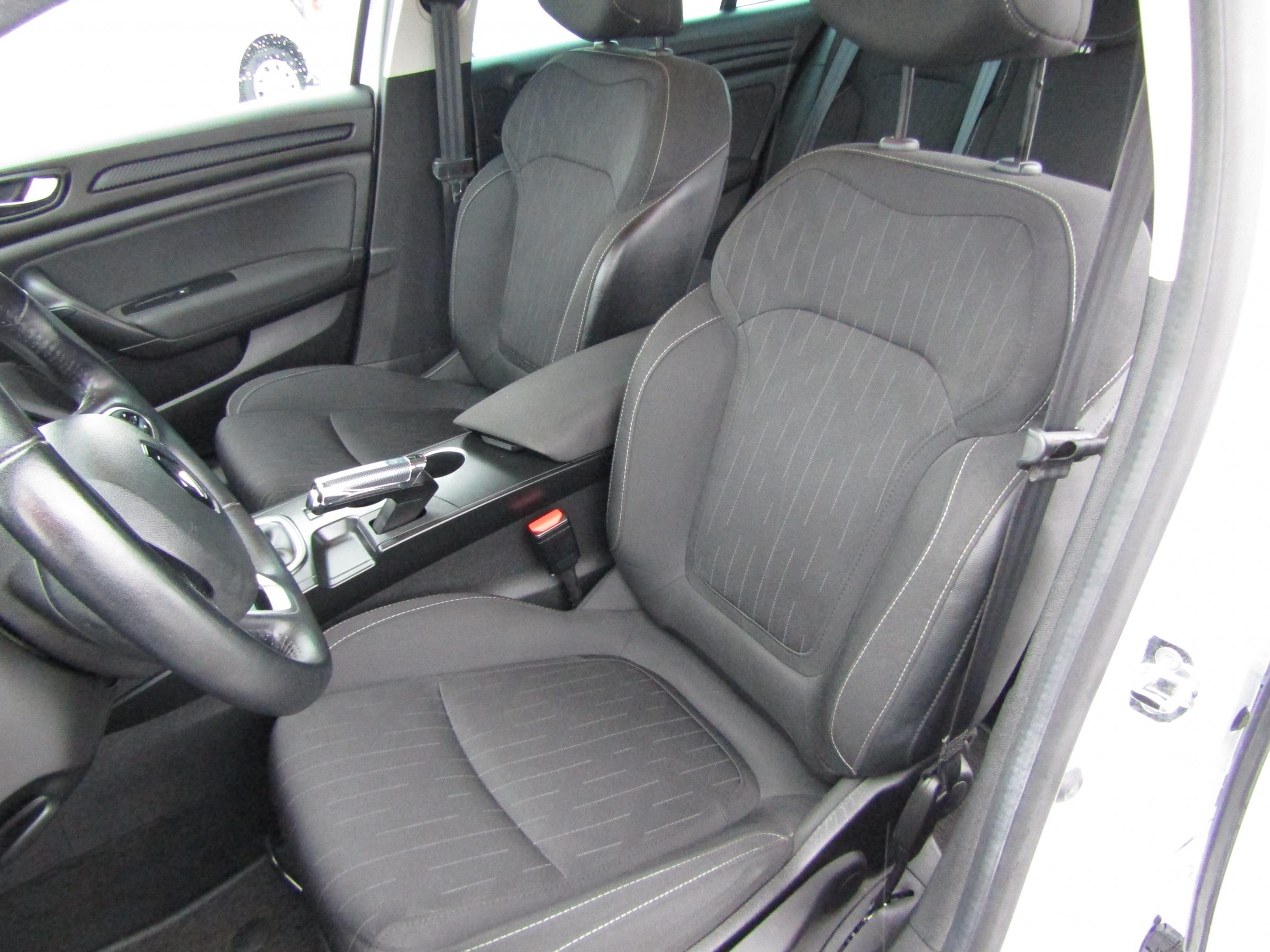 Renault Mégane, 2019 - pohled č. 9