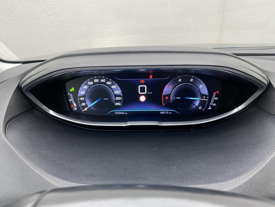 Peugeot 5008 2.0 HDi Allure 7míst