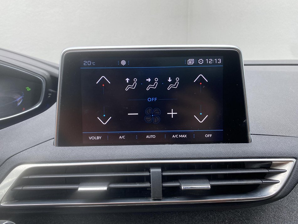 Peugeot 5008 1.2 PT Allure 7míst
