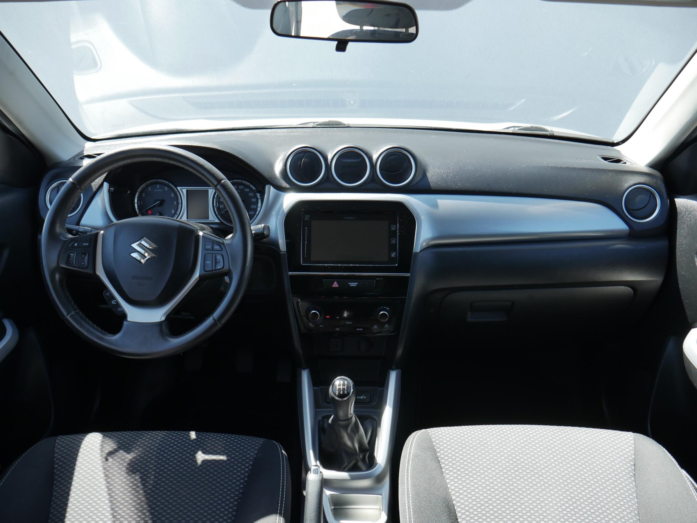 Suzuki Vitara, 2017 - pohled č. 8